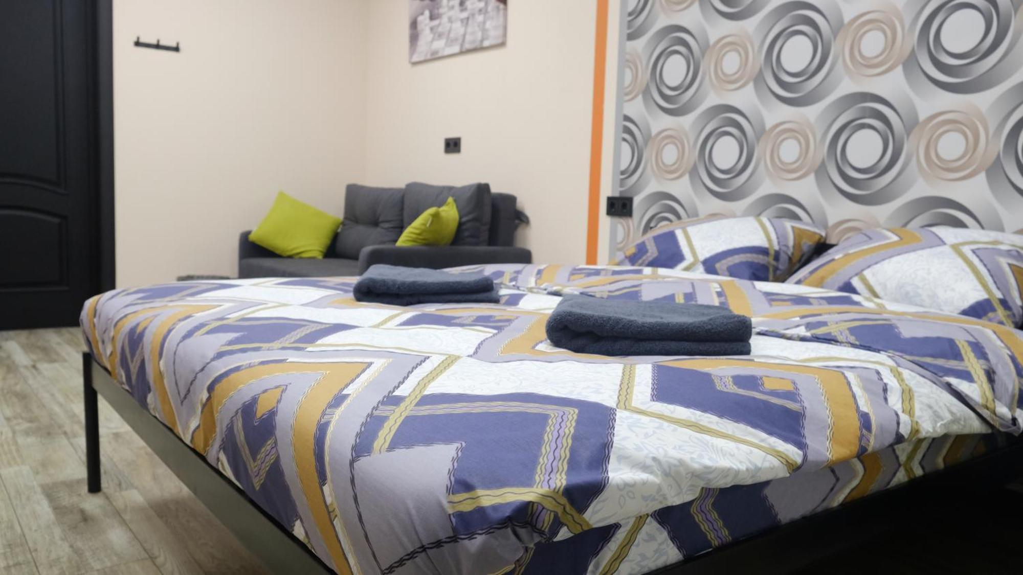 Uneed Rooms M1 Kyiv Exterior photo