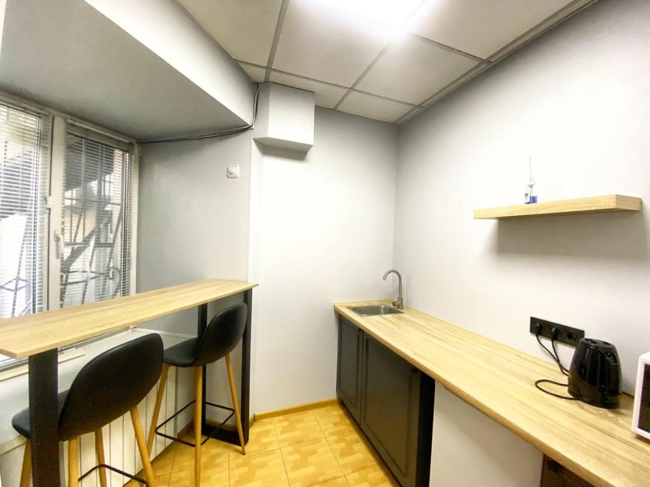 Uneed Rooms M1 Kyiv Exterior photo
